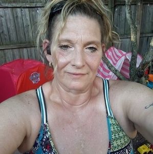 Meet your Posher, Leeanne